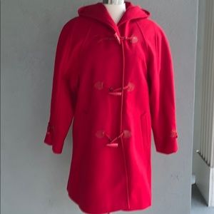 Vintage Utex Coat Size 13/14 Red toggle 80’s
